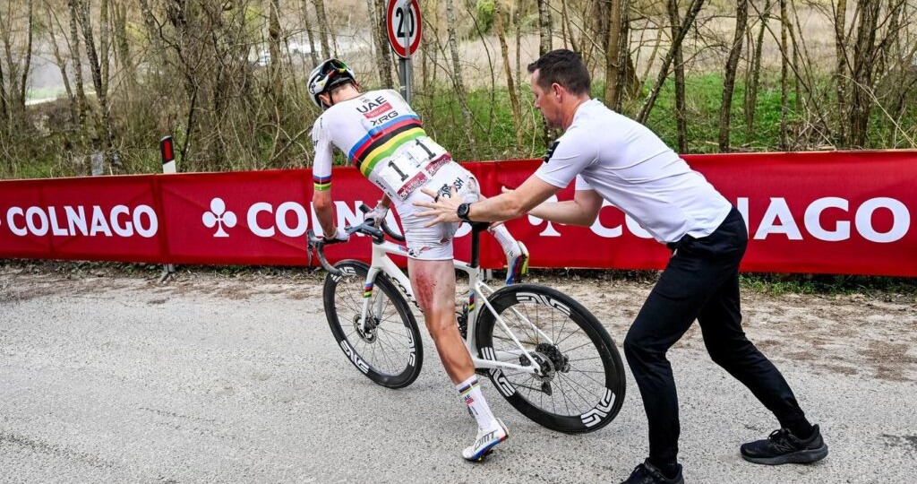 «Единственное оружие — велосипед»: как выглядит сезон Погачара глазами его механика