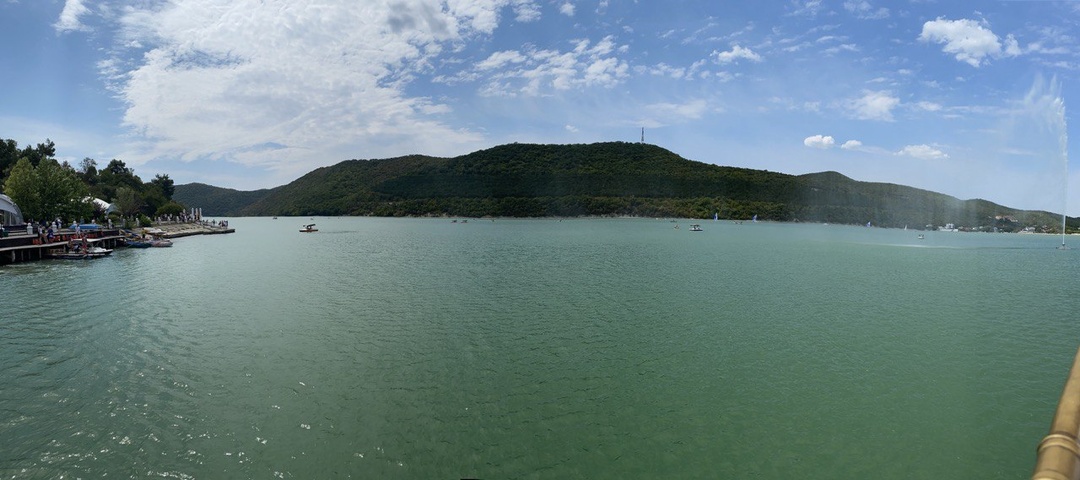 Абрау-Дюрсо. Жемчужина у озера, где рождается шампанское