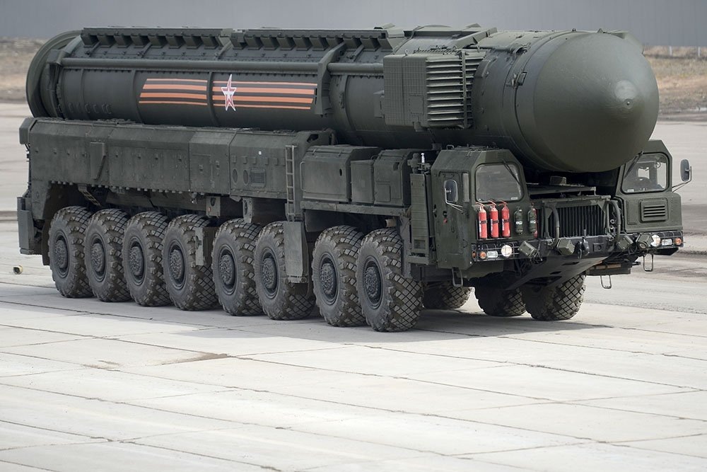    Твердотопливная межконтинентальная баллистическая ракета "ЯРС" на полигоне в Алабино./Рамиль Ситдиков/РИА Новости