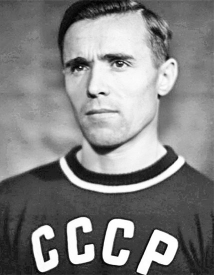 Виктор Иванович Чукарин (1921 — 1984).