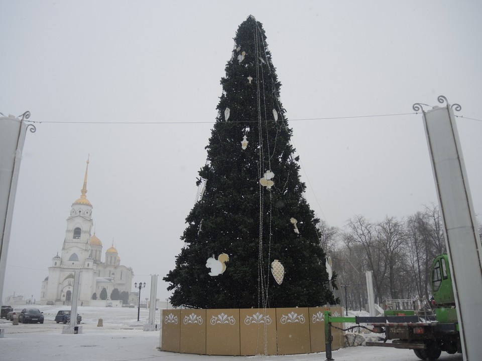    . Алексей КОТМЫШЕВ