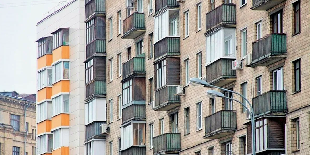 Рынок вторички заштормило