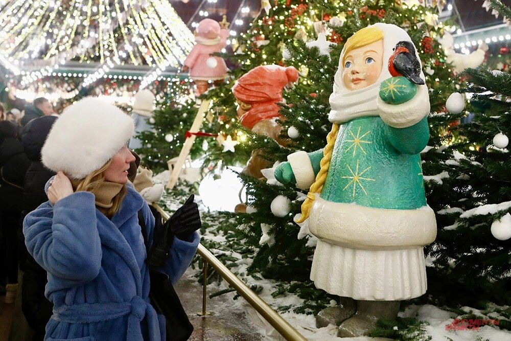    Открытие фестиваля «Путешествие в Рождество» на Манежной площади. Фото: АиФ/ Игорь Харитонов