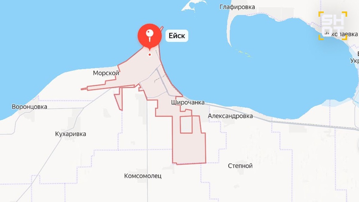    Очевидцы утверждают, что от громких звуков "стёкла ходили ходуном", а в небе наблюдался "огненный шар".