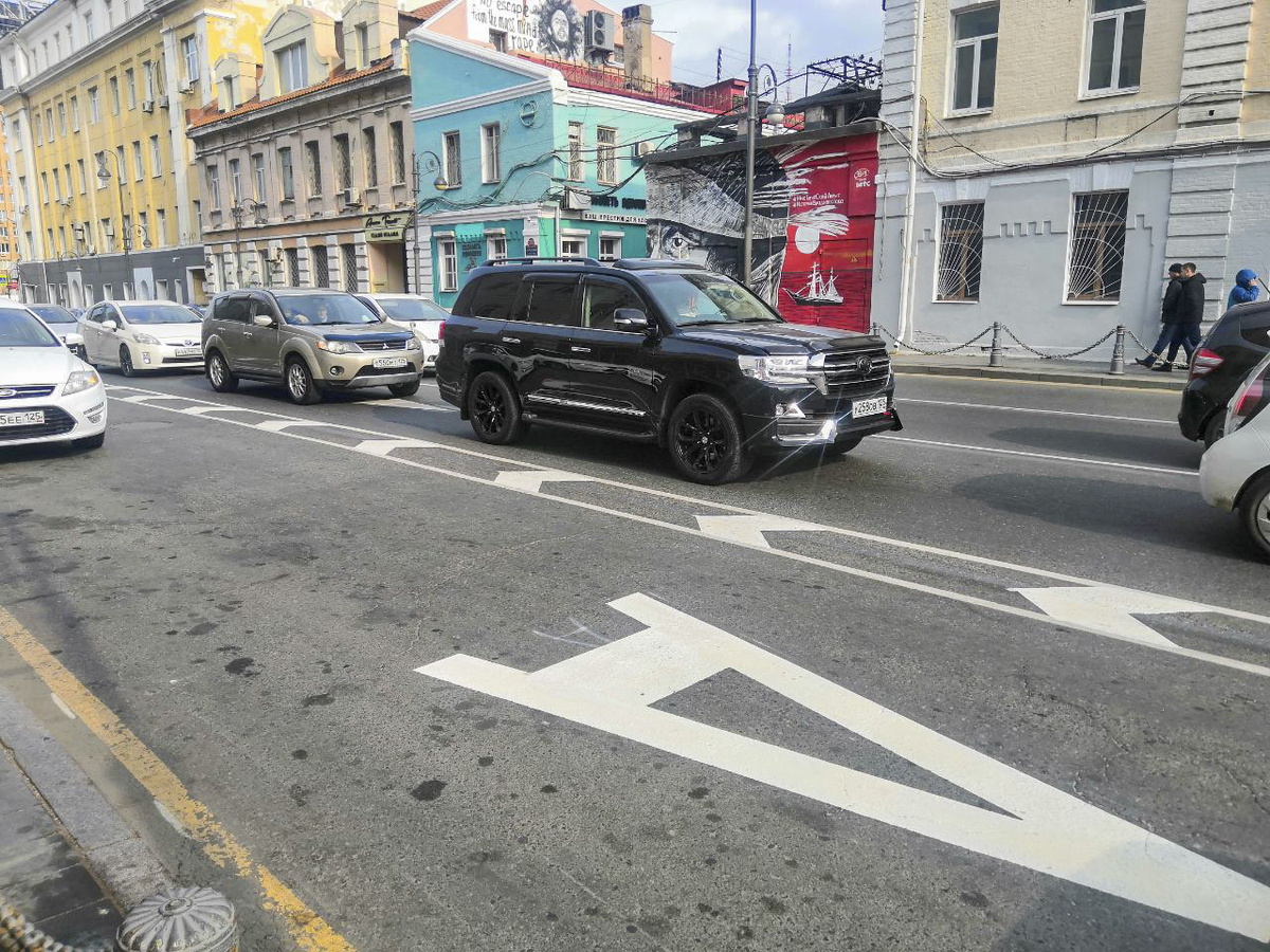 Суды и новые стандарты грозят коллапсом дальневосточному авторынку.  Фото: Фото: ФедералПресс / Анна Миронова