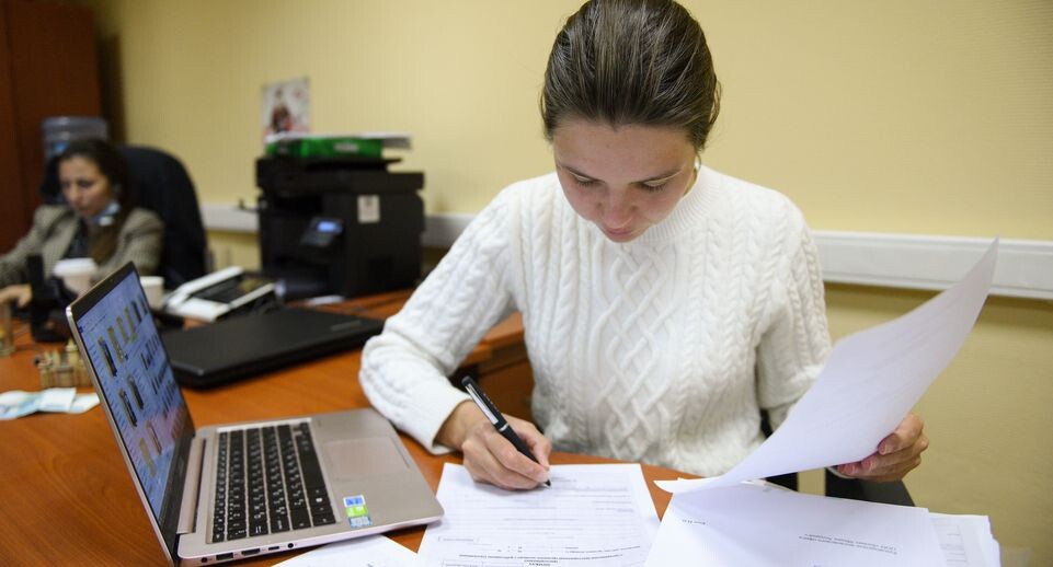    Работа в офисе / Медиасток.рф