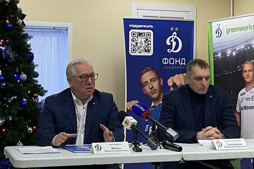    Президент «Динамо-Барнаул» Алексей Минин (слева) рассказал о проблемах с бюджетом Анна СЕМИНА