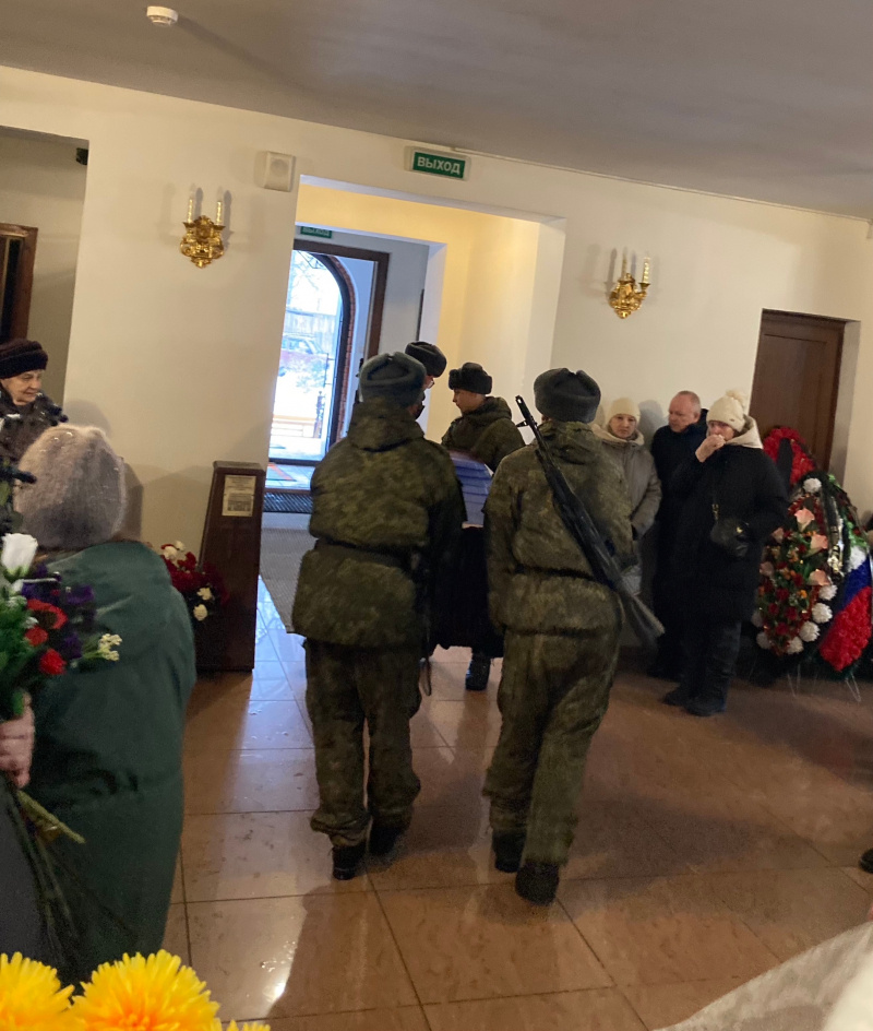    Жители Суоярви простились с погибшим на СВО земляком Евгением КолесовымТатьяна Тишкова / VK