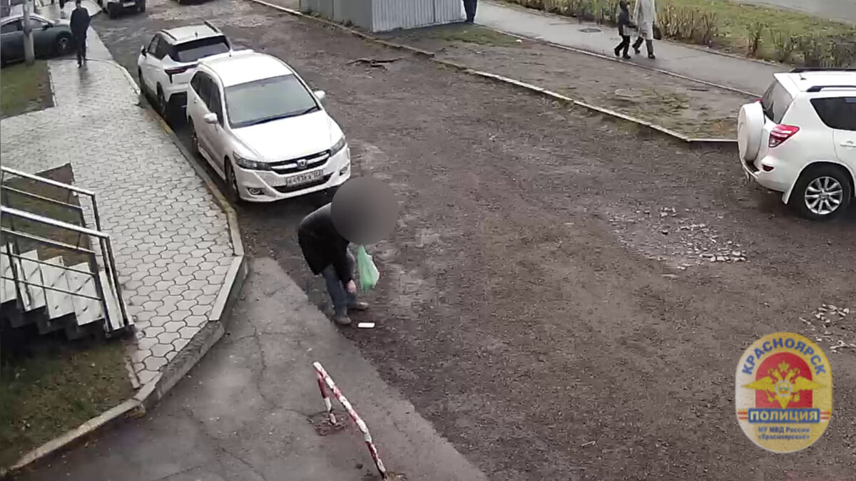     Красноярец подобрал телефон на улице и теперь ждет суда