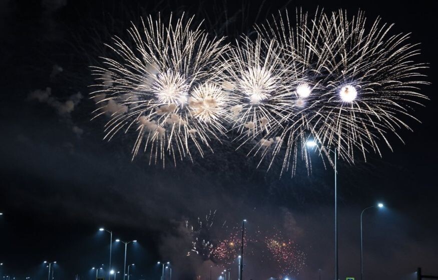    Запуск фейерверков в новогоднюю ночь может обернуться штрафом до 20 тыс. рублей