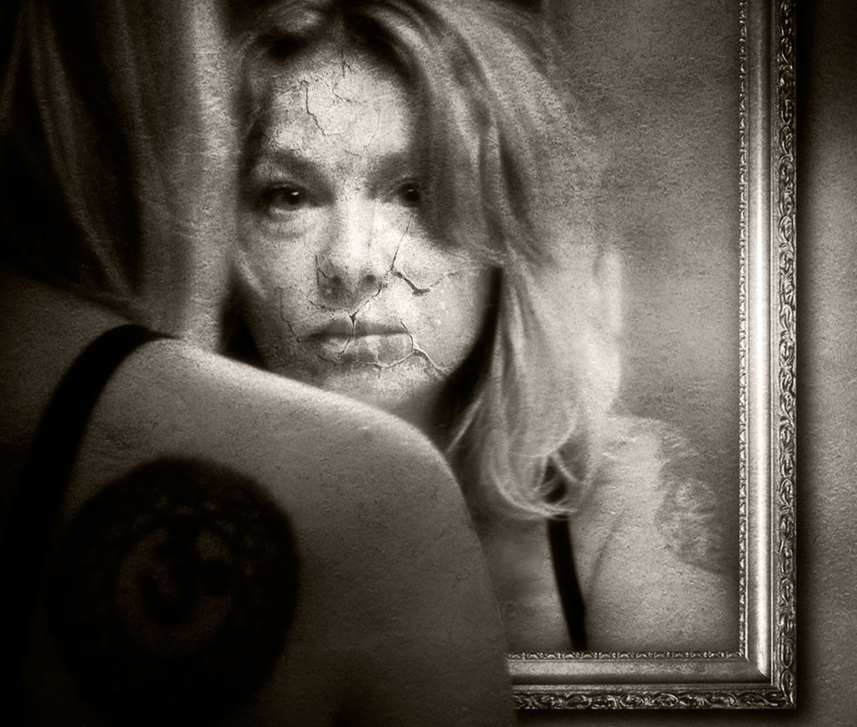 В быту это выглядит как слабость или глупость, но на самом деле это защитный механизм