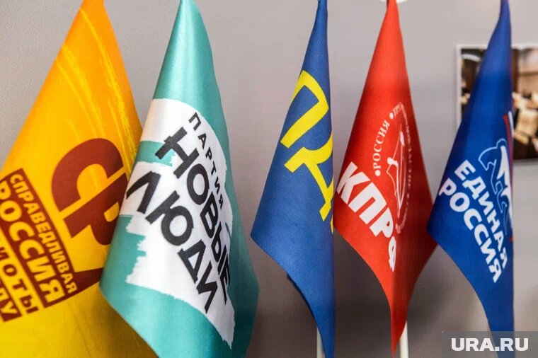 Главы оппозиционных фракций в ямальском заксо будут выдвигаться в Госдуму. Фото: Сергей Русанов © URA.RU