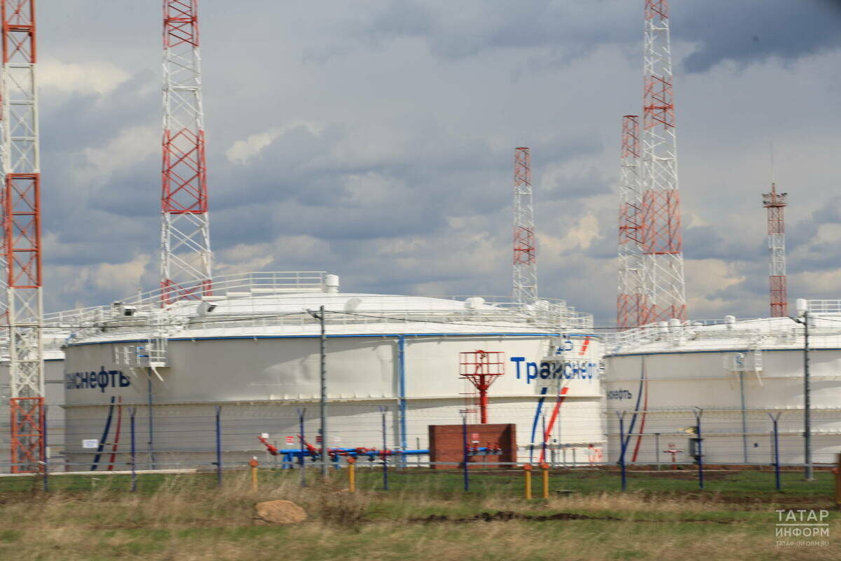 ​Добыча нефти сохраняется на уровне последних лет. Есть возможность ее увеличить. По переработке нефти мы уже превышаем 71%. Фото: © Рамиль Гали / «Татар-информ»