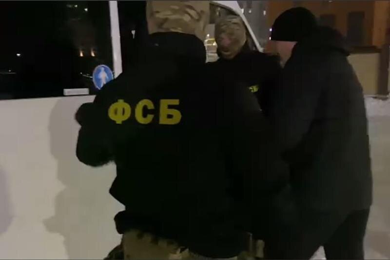    Источник. Задержания в миндоре