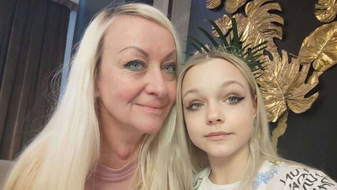    Елена Костылева с мамой Ириной. соцсети