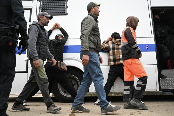 Политолог призвал проверить финансирование этнических диаспор в России