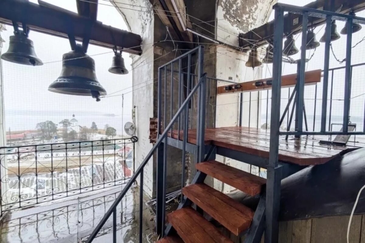    В Тверской области обновили колокольню Богоявленского собора