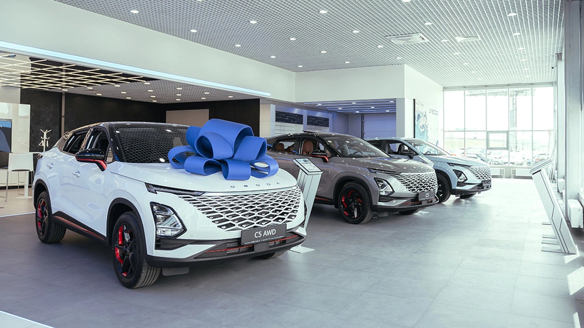 Почему после повышения утильсбора россияне потеряли интерес к новым автомобилям?