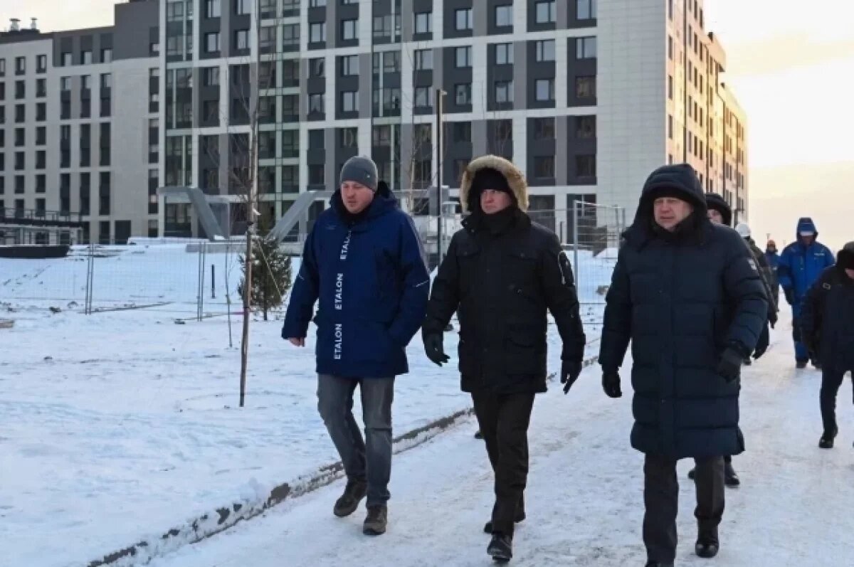    В ЖК Зелёная река планируется возвести три школы и семь детских садов.