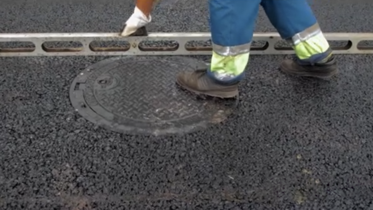 Устройство плавающего люка в дорожном покрытие: фото 3