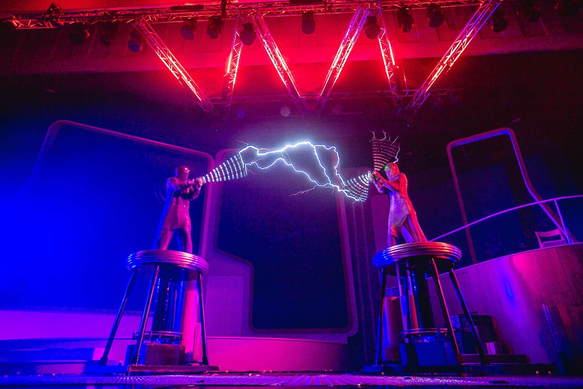    На научной ёлке «WOW! HOW!»