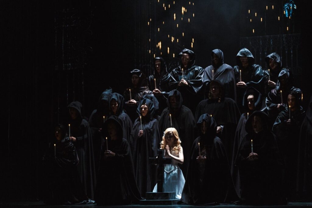    Фото предоставлены пресс-службой театра. Фотограф Анна Ривман Источник фото: Театр To Go