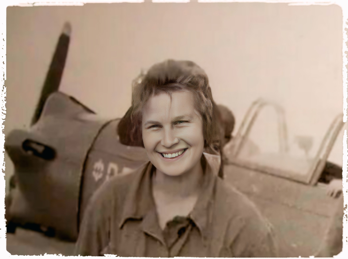 Небо стало для нее не просто мечтой, способ вырваться из реальности послевоенного быта.