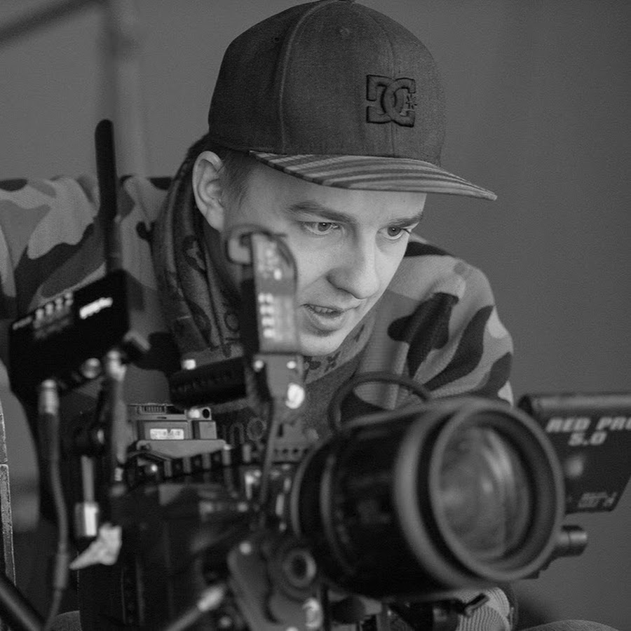 Дмитрий Пластинин - Оператор-постановщик, режиссер.