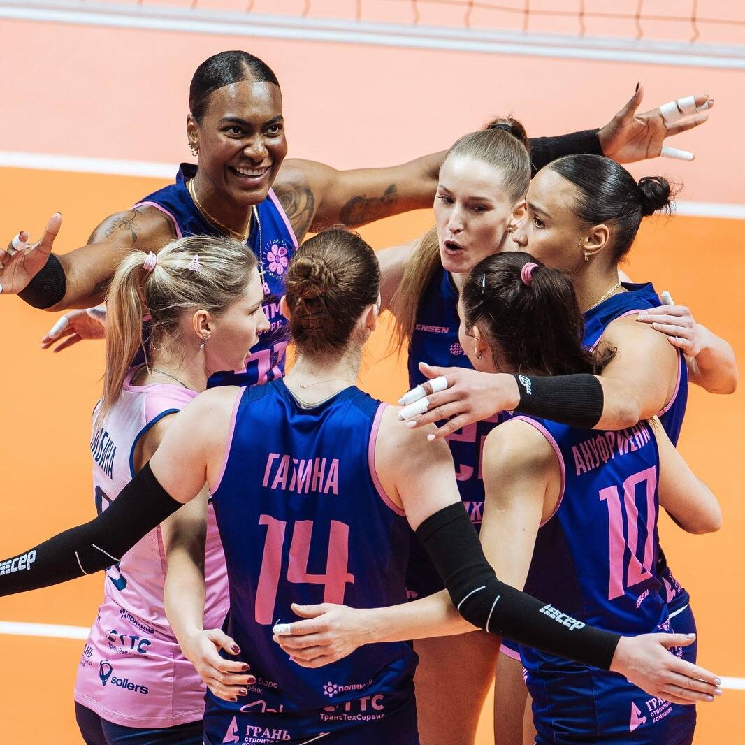 В 14 матчах первого круга "Динамо- Ак Барс" одержал 13 побед