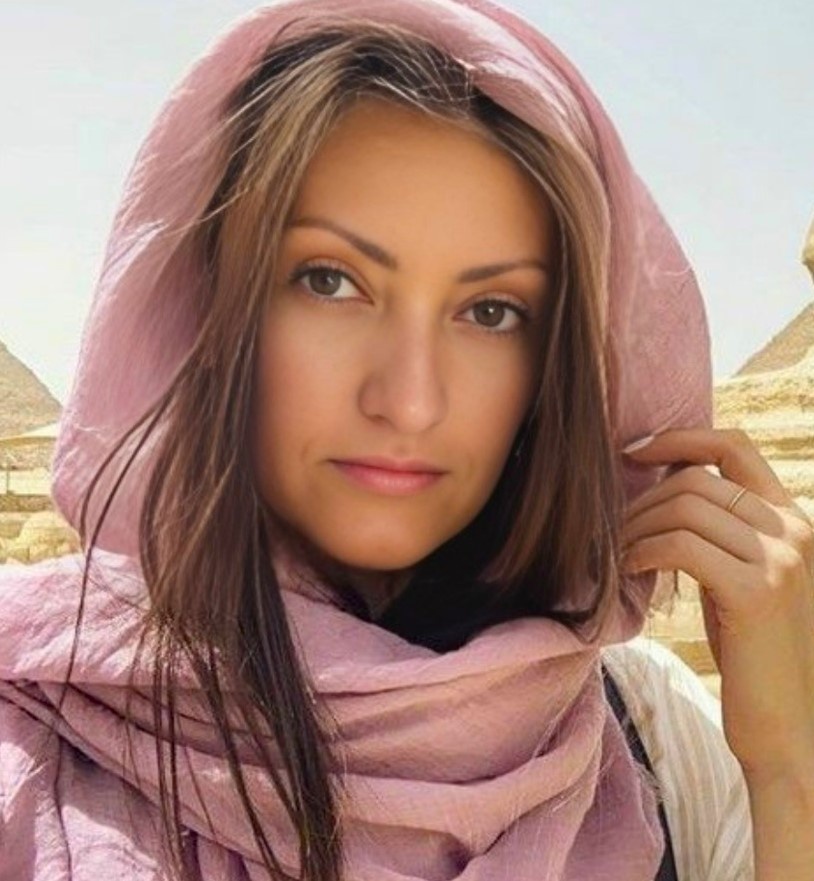 фото ИИ (тут человек, похожий на меня ;)