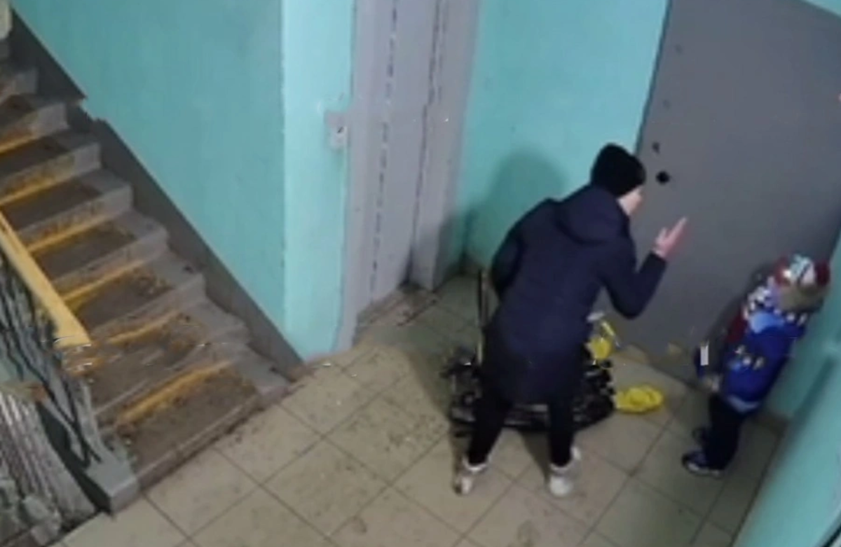 Фото: кадр из резонансного видео