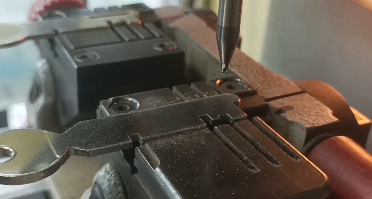 Губки тисков - больная тема.