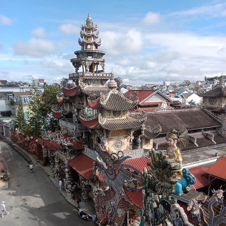 Провести вдвоем 10 ночей во Вьетнаме можно за 270 тыс. рублей в четырехзвездочном отеле с завтраками. Фото: Юлия Каурова