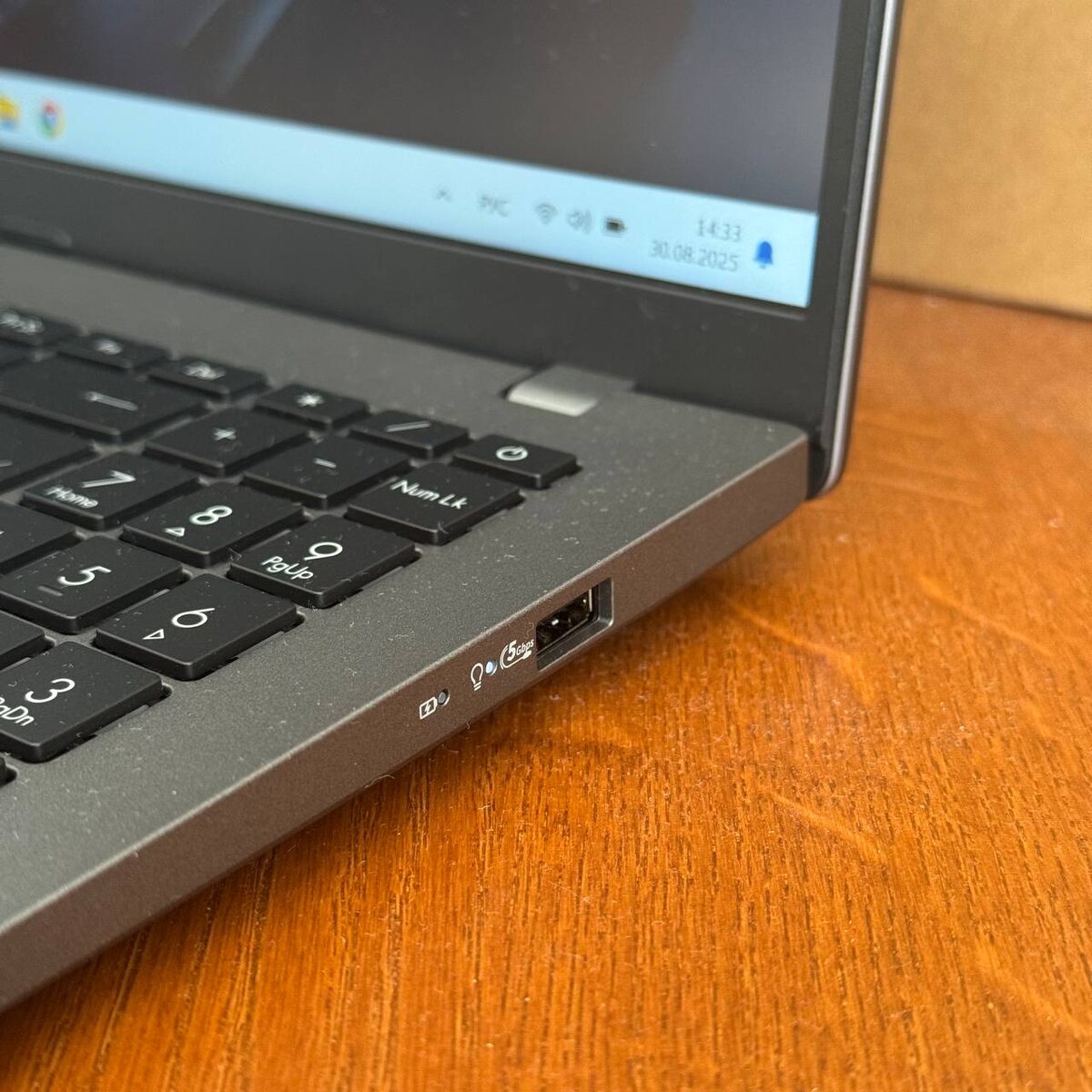 Asus VivoBook S16 S3607V zamaeviliya