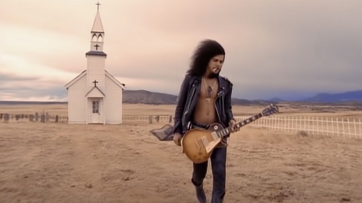 Знаменитое соло Слэша из клипа песни "November Rain"