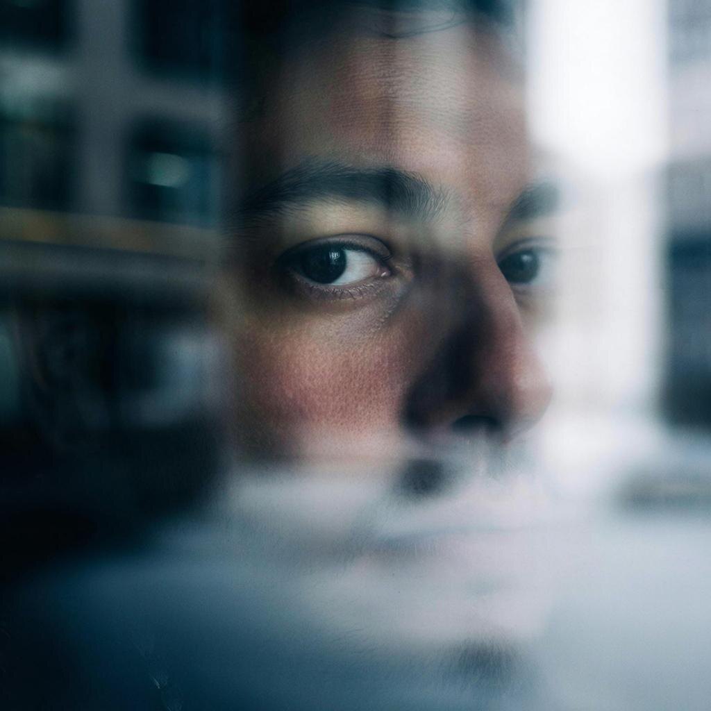 Kandinsky создаёт уже больше похожие на фотоискусство, фотографии, которые можно выставлять на выставках)