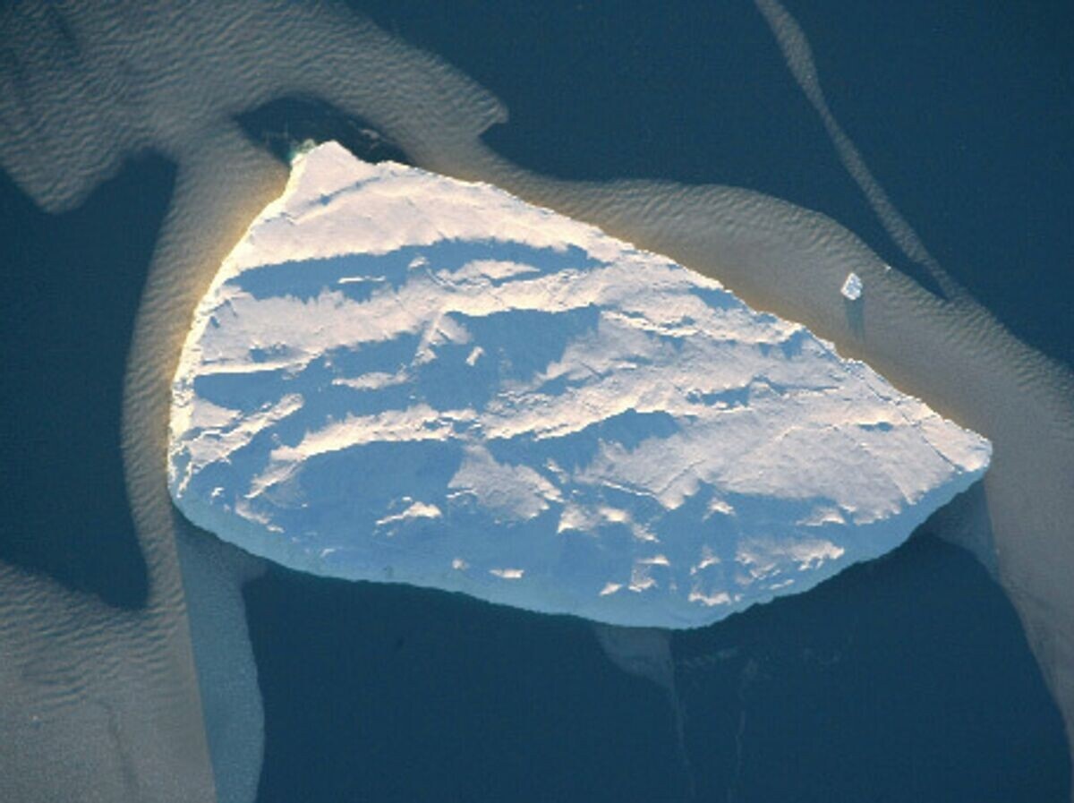 Айсберг у берегов Антарктиды | © РИА Новости / Алексей Никольский