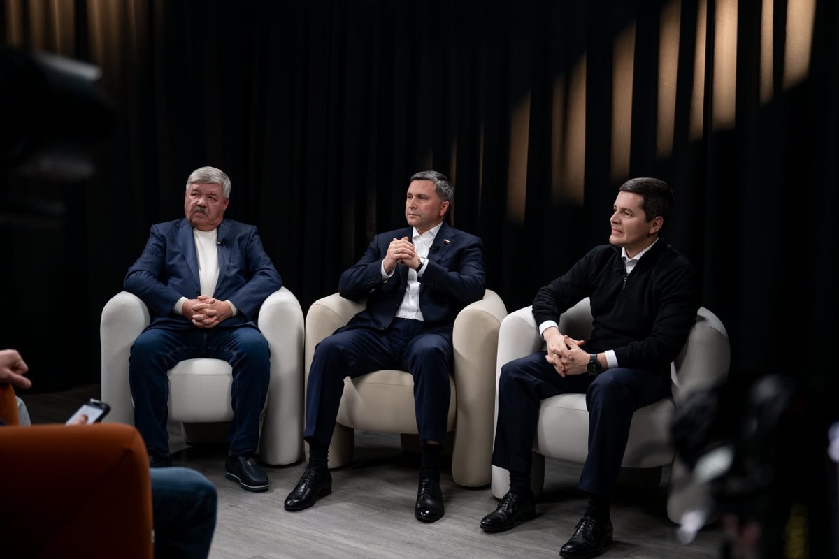 Юрий Неёлов, Дмитрий Кобылкин, Дмитрий Артюхов. Фото - Пресс-служба губернатора ЯНАО