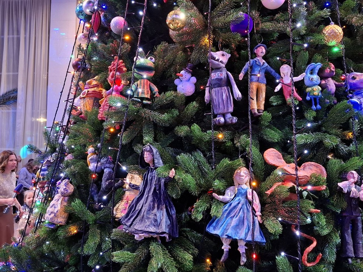 Листайте вправо, чтобы увидеть больше изображений