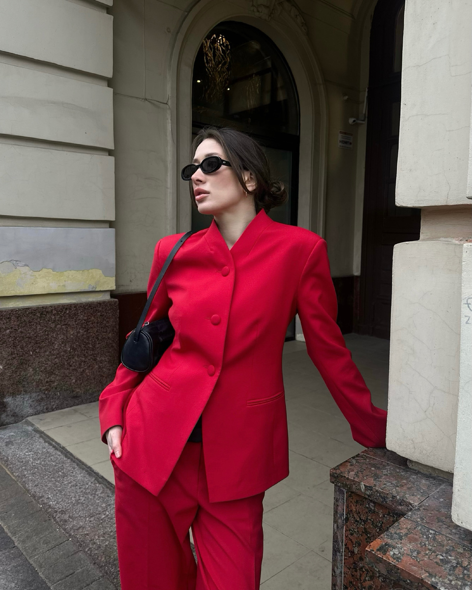 Айша, контент-креатор