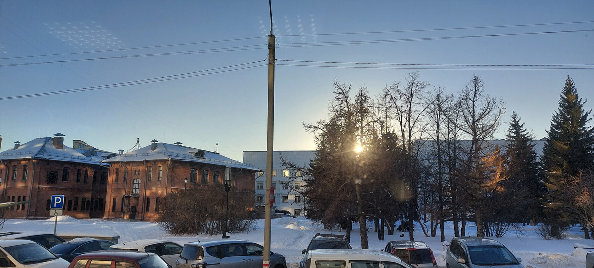 Солнышко всходит.