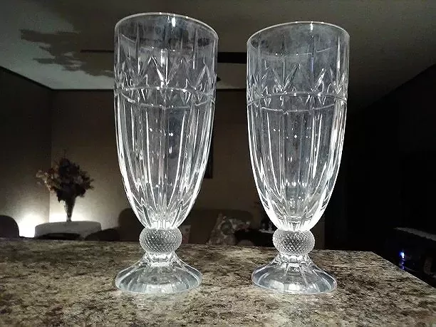 Источник изображения: https://www.hometalk.com/diy/clean/house/how-to-clean-cloudy-wine-glasses-44463176