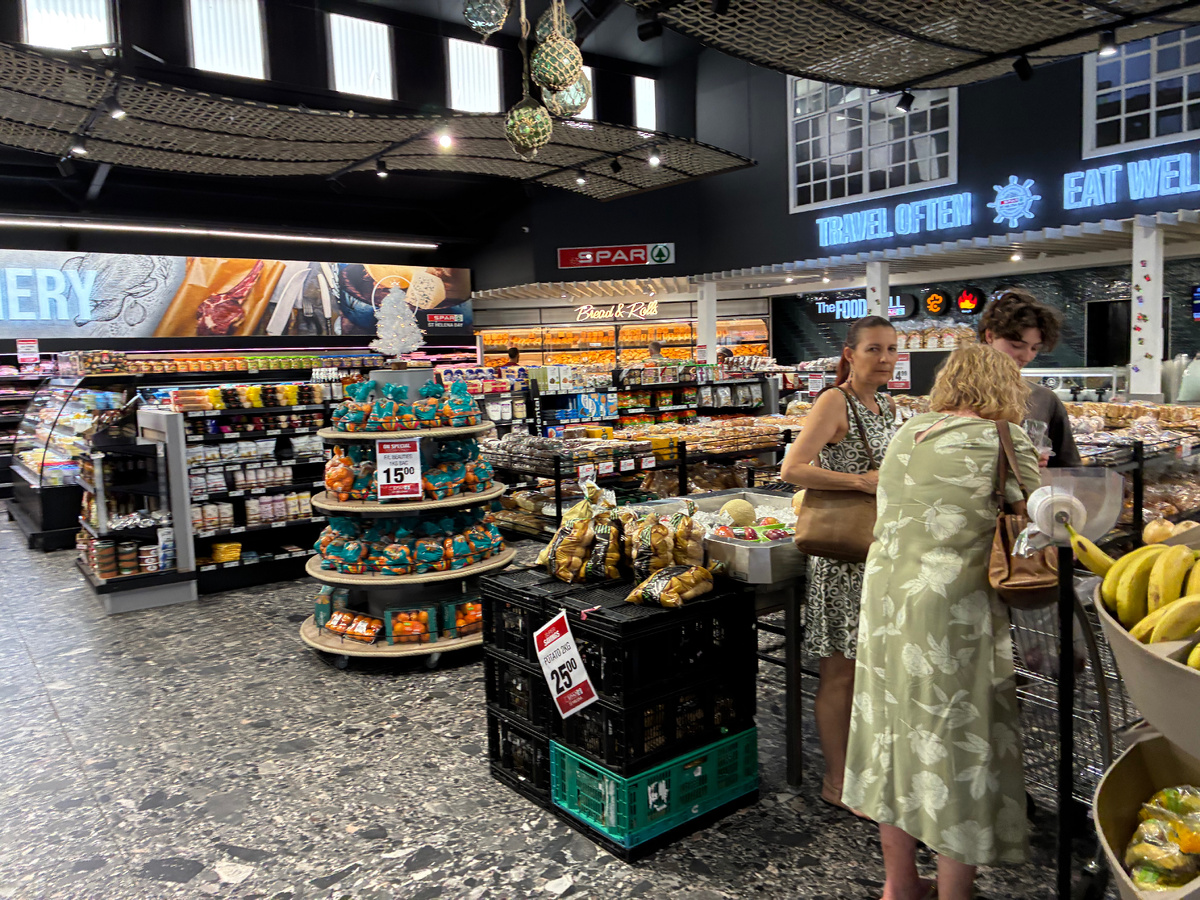 Пространство локального супермаркета Спар (Spar), ближайшего к Шелли Поинт. Фото из личного архива