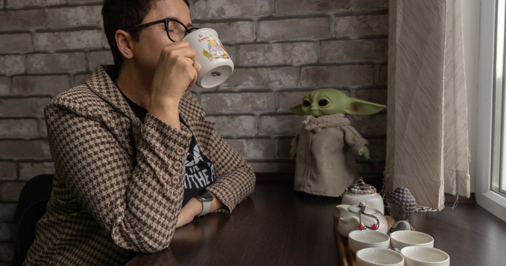 Врач рассказала, почему крепкий чай может быть опасен для здоровья