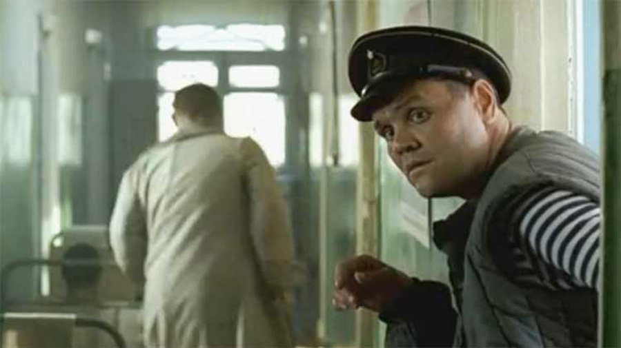 Кадр из к / ф "Конвой PQ-17" (2004)