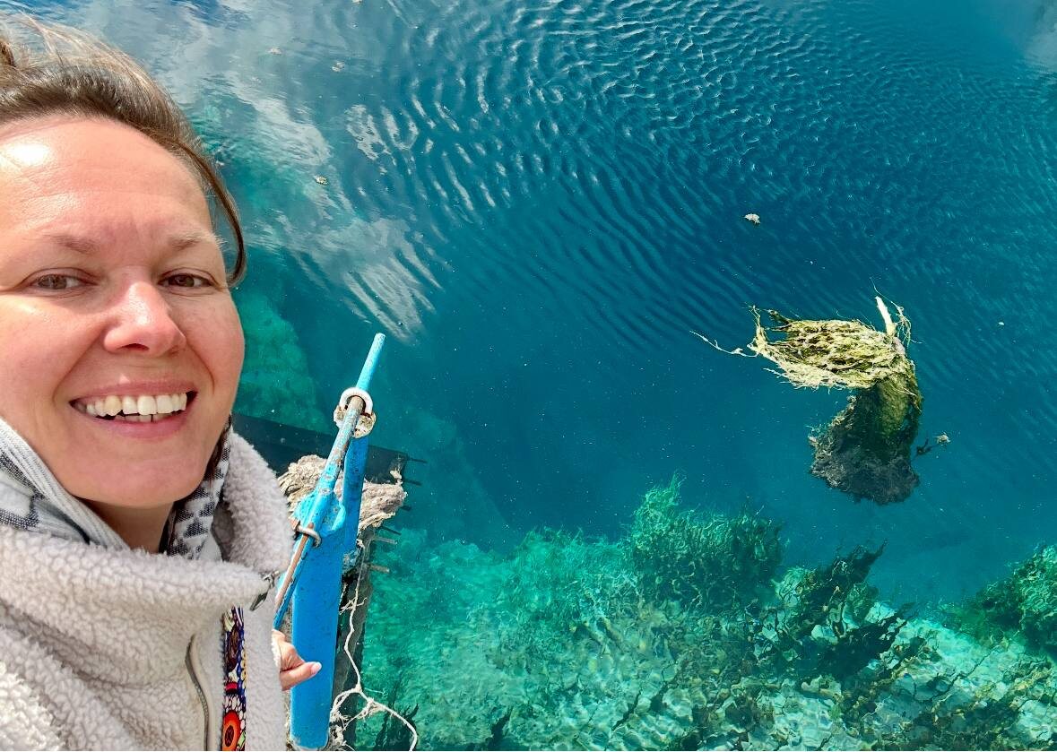 Через фотографии у меня не получилось передать всю красоту и весь страх. который увидела в этом озере