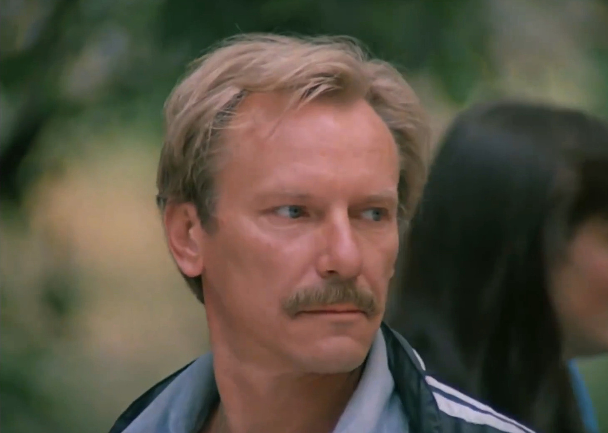 Кадр из кинофильма "Парад планет", 1984 г., режиссер Вадим Абдрашитов, сценарист Александр Миндадзе, композитор Вячеслав Ганелин (скриншот)