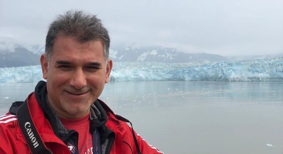 "Встречался с женщиной (50 лет) полгода - тихая, уютная, идеальная". За ужином сказала одну фразу - и я понял, кем был для неё эти месяцы