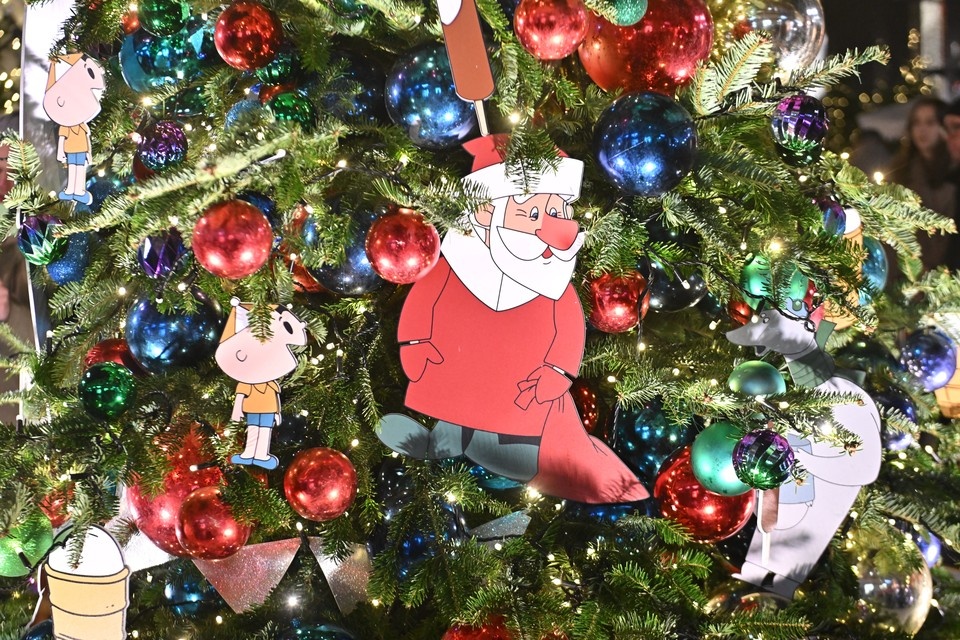    Подробная афиша новогодних выставок. Иван МАКЕЕВ