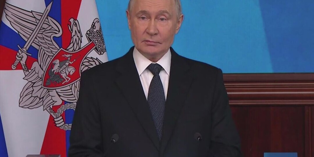 Запад пытался раскачать внутриполитическую ситуацию в России, заявил Путин